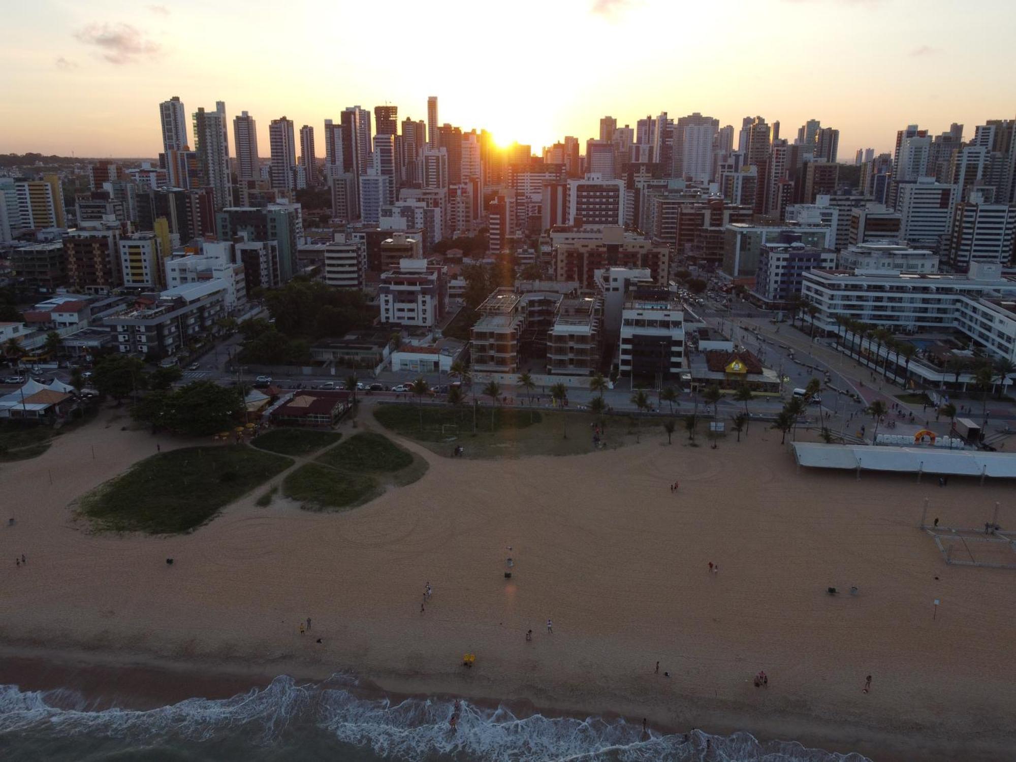 Flat A Beira Mar Na Orla De Cabo Branco João Pessoa Exterior foto